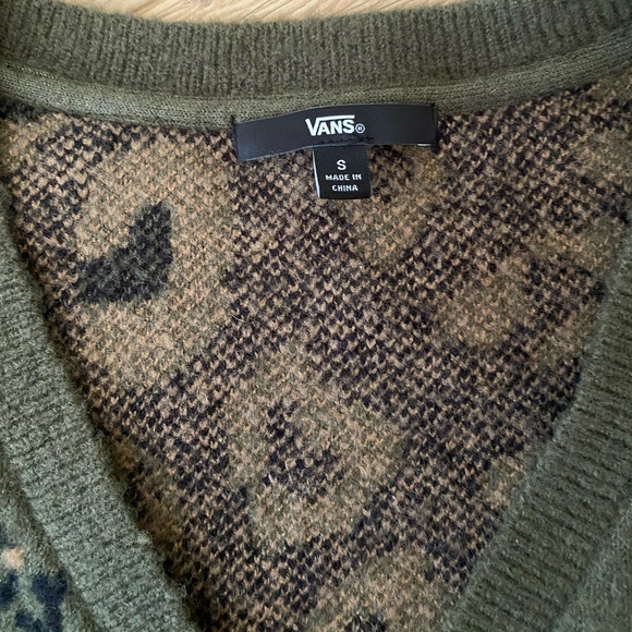 Vans green leopard cardigan size small - Picture 3 of 4